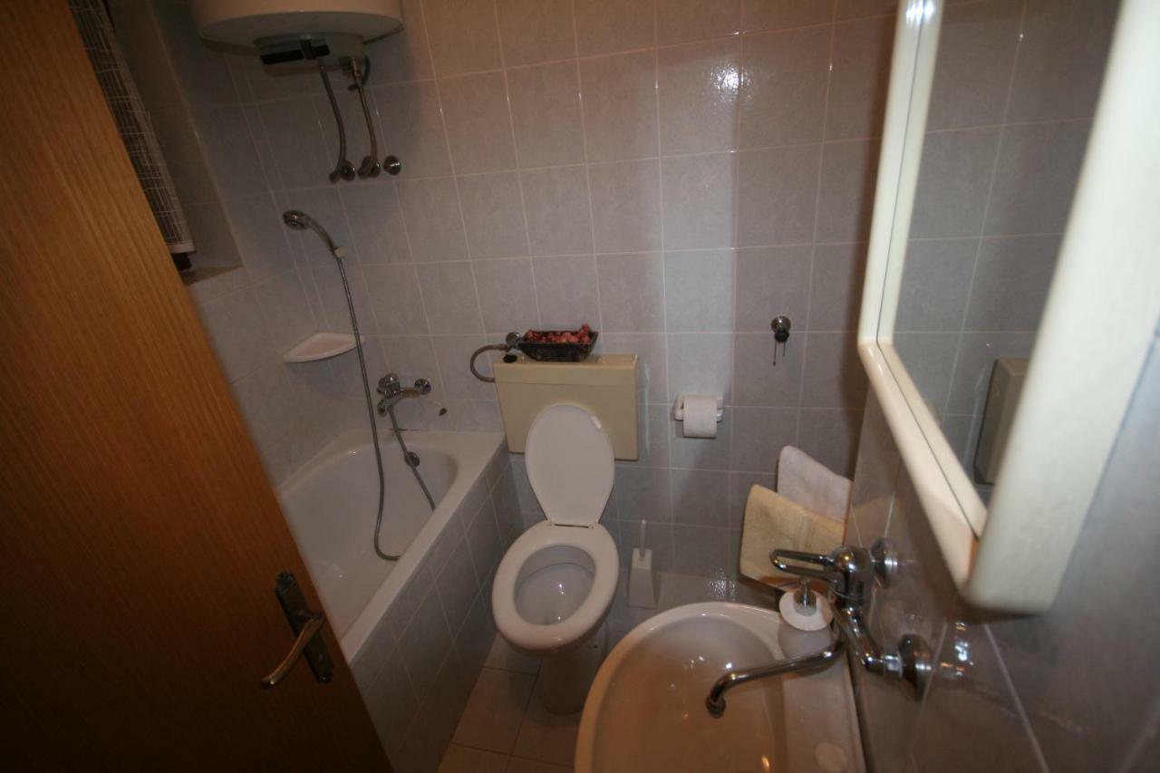 מאלינסקה Apartments Cvelic Milovcic מראה חיצוני תמונה